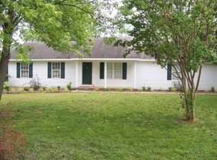 112 Colby Dr, Huntsville, AL 35810