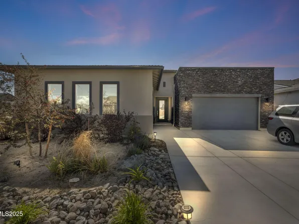 250 Porter Peak Dr, Carson City, NV 89701