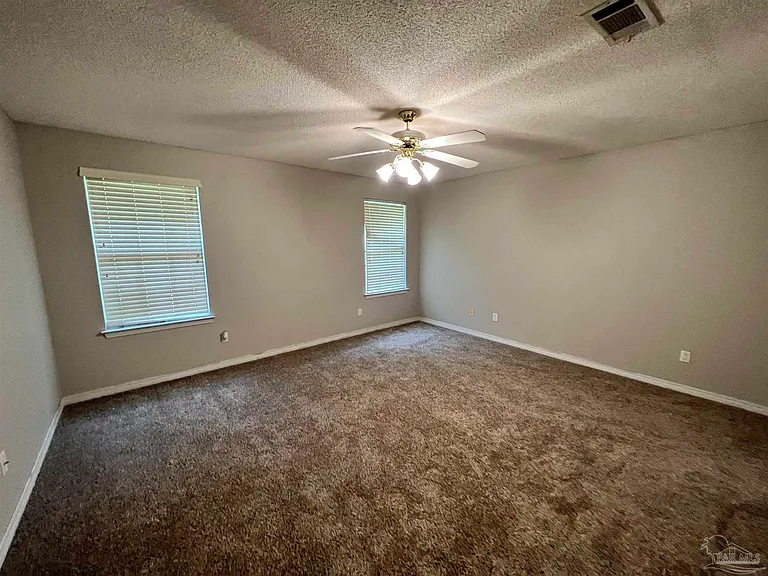 9046 Caribbean Dr — Photo 16