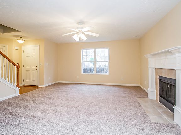 3rd image of 3322 Hamberton Cir