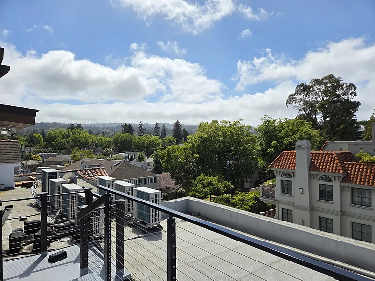 1220 El Camino Real #203 — Photo 29