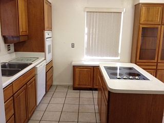 2nd image of 2312 Cypress Gardens Blvd