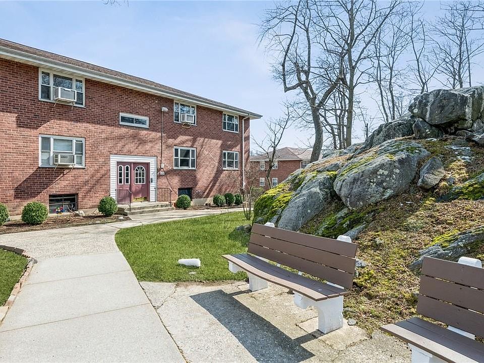 1st image of 834 N Broadway #2E