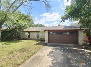 1904 Lisa Ln, San Marcos, TX 78666