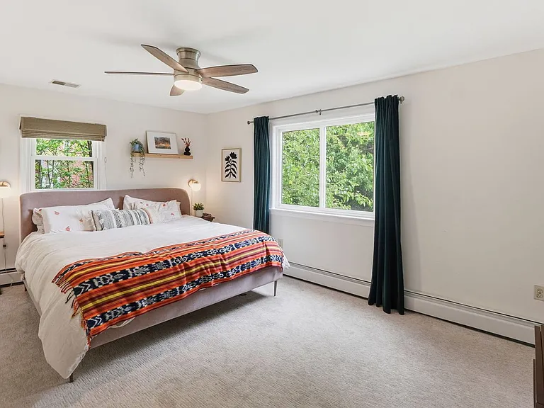 8007 Wildwood Dr — Photo 12