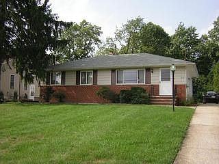 1st image of 115 Vincent Ave
