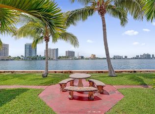 2170 Bay Dr #319, Miami Beach, FL 33141