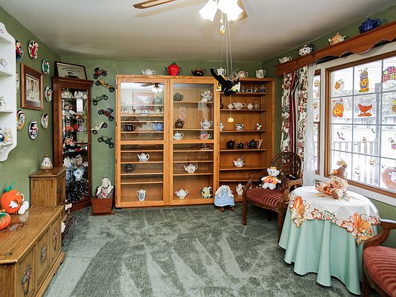 20277 pine lake road-104