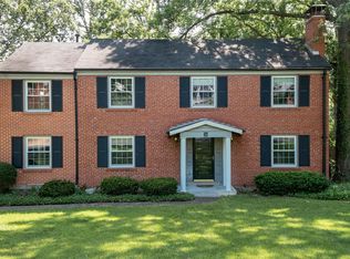 24 York Dr, Saint Louis, MO