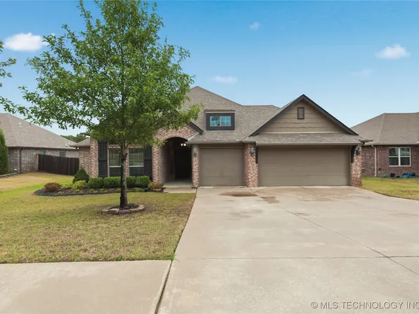 1755 S Stephanie St, Sapulpa, OK 74066