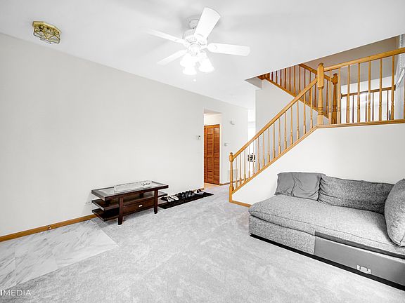 4th image of 2809 Oakmont Dr