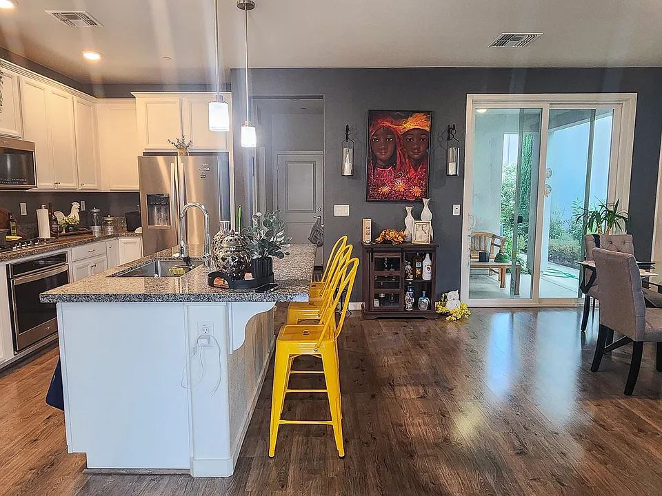 2948 Honey Opal Ave