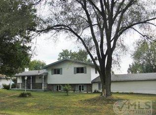 107 Fulton Blvd, Parma, MI 49269