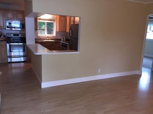 2428 McKenzie Dr #B, Anchorage, AK 99517