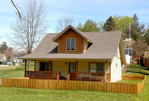 Fence for dogs