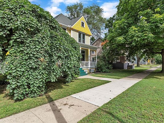 3rd image of 427 N Hamilton St