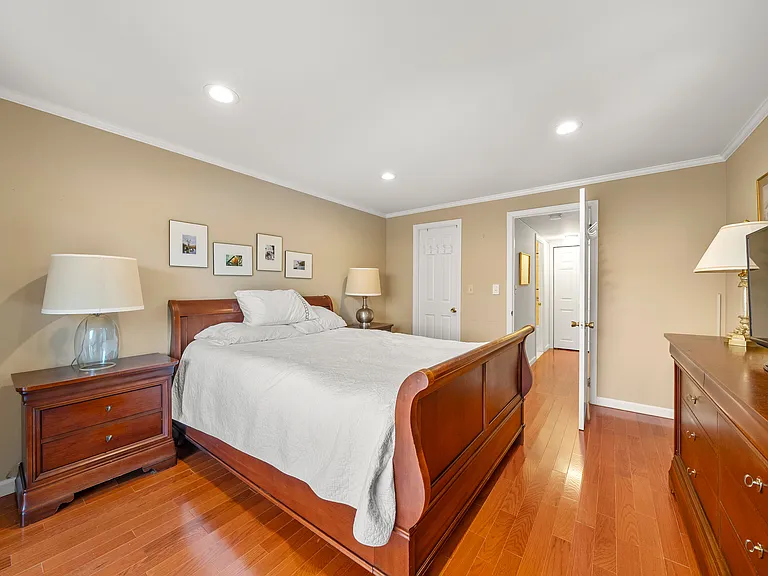 303 Ellery Ct #303 — Photo 14