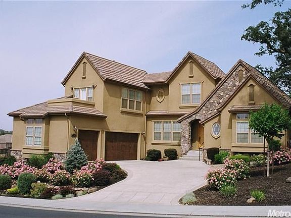 3rd image of 1732 Park Oak Dr