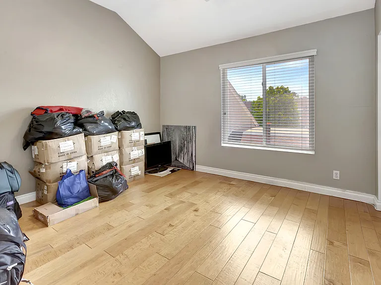 3 Holly Hill Ln — Photo 22