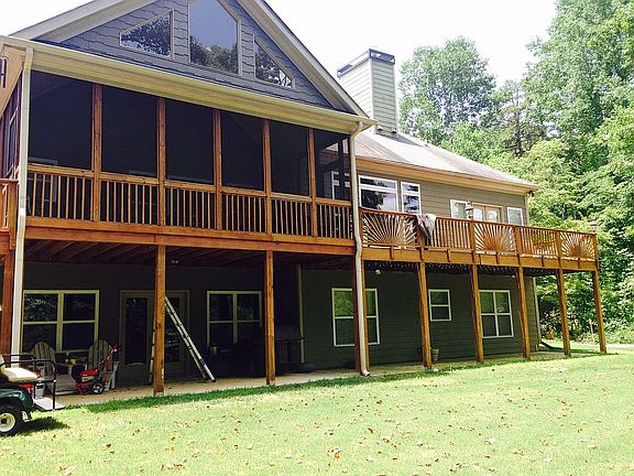 Deck/Screened Porch