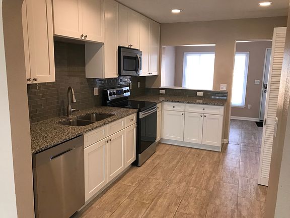 4th image of 1033 N Thornton Ave