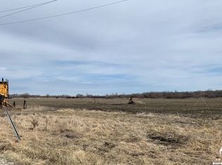 17150 S Dillie Rd, Gardner, KS 66030