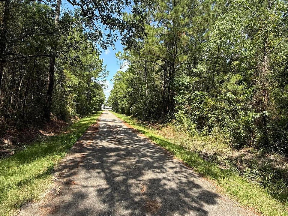 2nd image of 0 5th Ave
