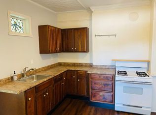 335 1st St #3, Troy, NY 12180