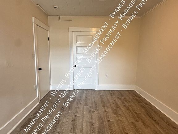 4th image of 364 Hamilton St #2-R
