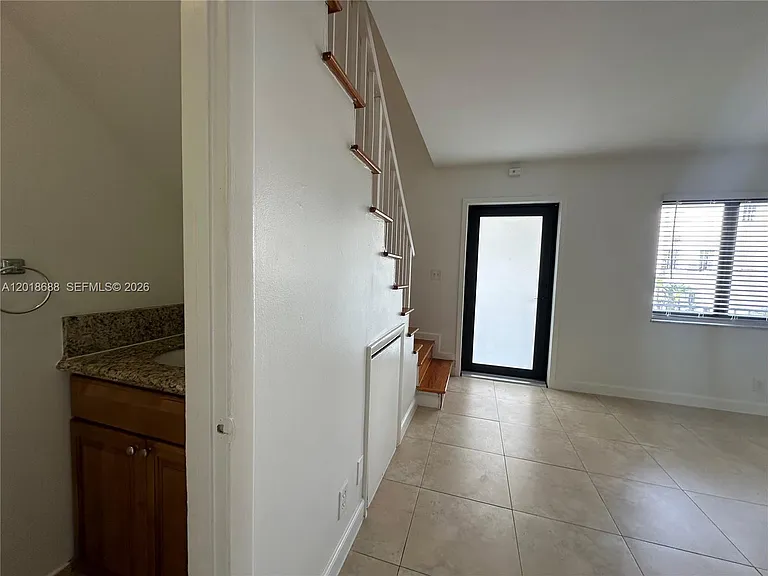 2705 NE 9th Ave #203 — Photo 12