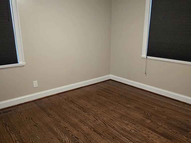 1221 Bradford Ln — Photo 28