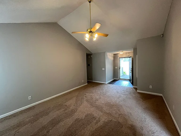 6057 Buxton Dr — Photo 8