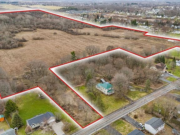 3rd image of 1000 Ernest Rd