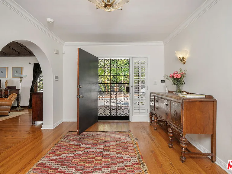 4734 Los Feliz Blvd — Photo 5