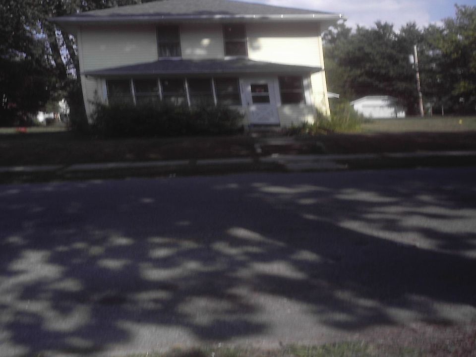 1st image of 1134 N Olive St