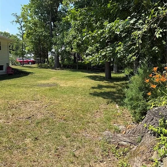 101 Iroquois Rd — Photo 6