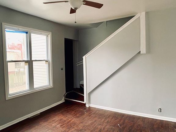 4th image of 8846 S Yale Ave