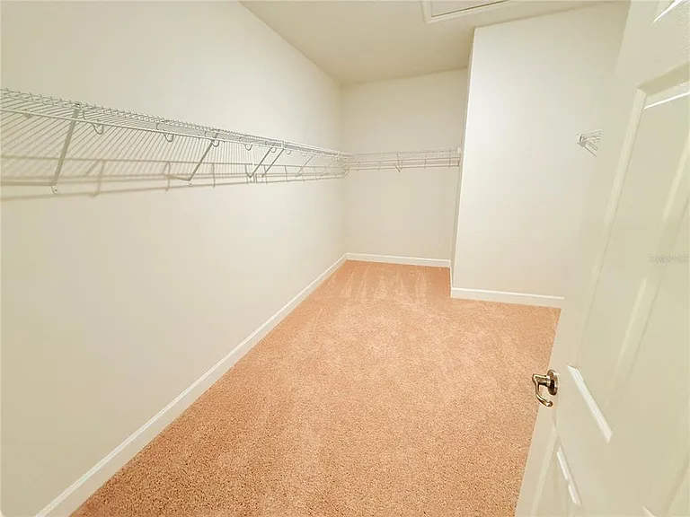 237 Station Ln — Photo 18