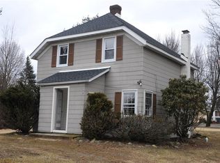 7 Saint Stephens Pl, Warwick, NY 10990
