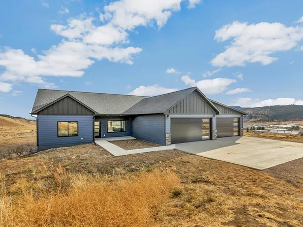 3968 Twisted Oak Rd, Sturgis, SD 57785