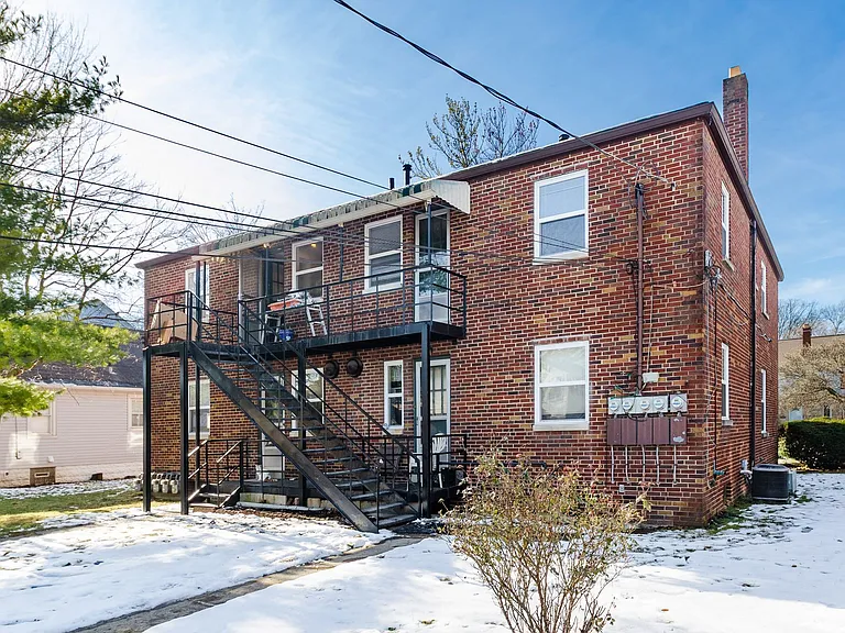 42 N Westgate Ave #D — Photo 20