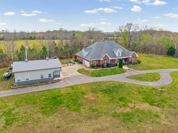 6091 Harmony Grove Rd, Hopkinsville, KY 42240