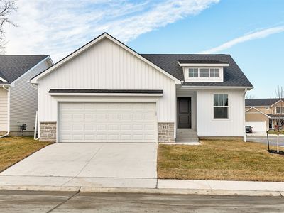 415 Commons Dr, Carlisle, IA, 50047