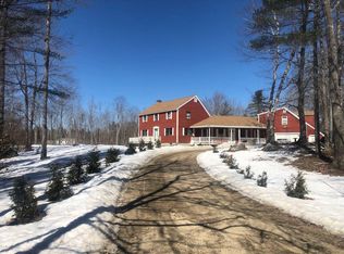 91 Elm St, Effingham, NH 03882