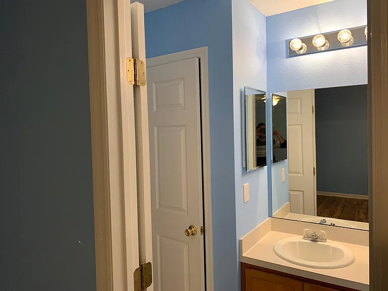 187 Crete Ct — Photo 14