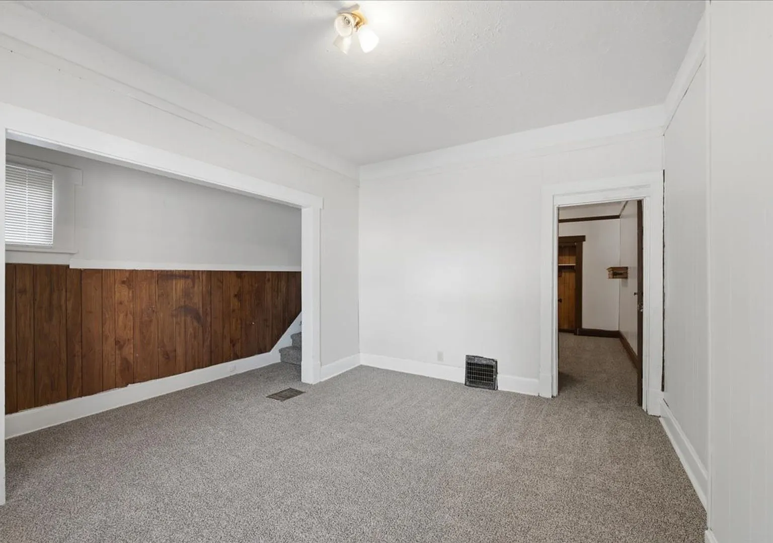 53 N 5th Ave - $1,410.00/mo. — Photo 3