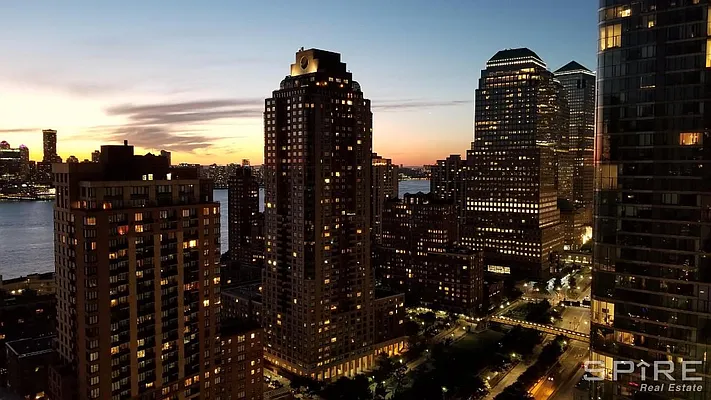 Rented by Spire Group | media 12