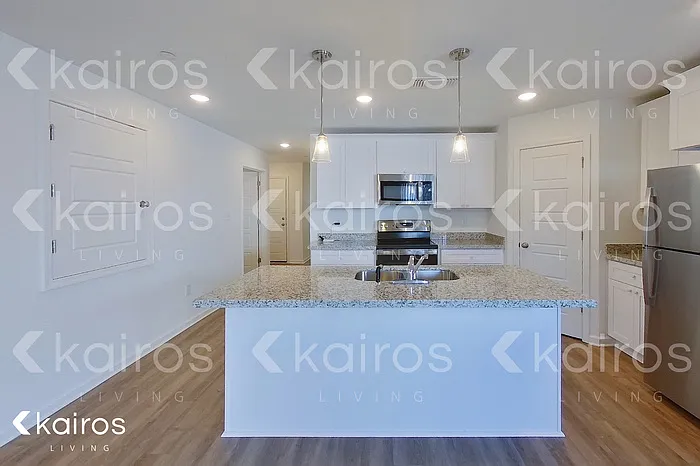 11487 Camden Court Cir — Photo 5