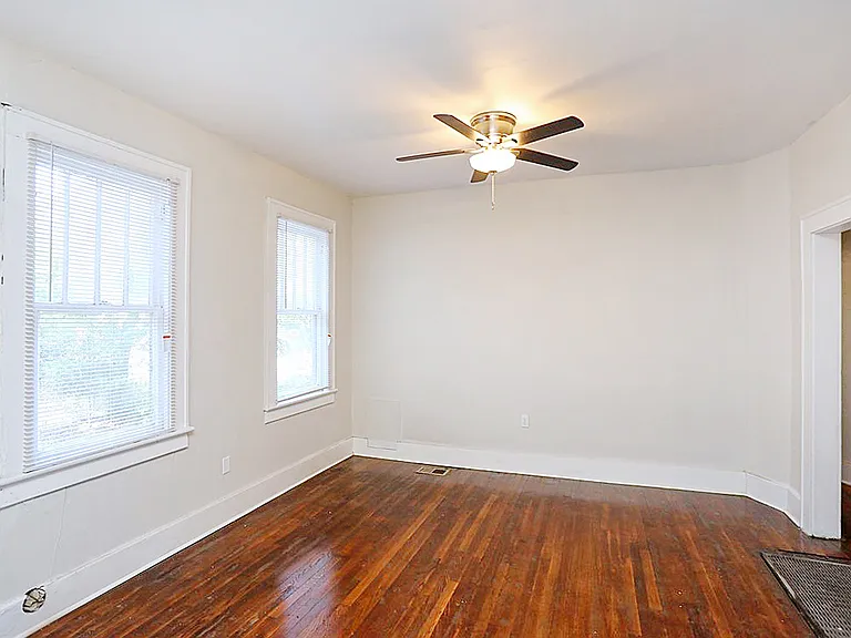 1330 SE 36th St — Photo 5