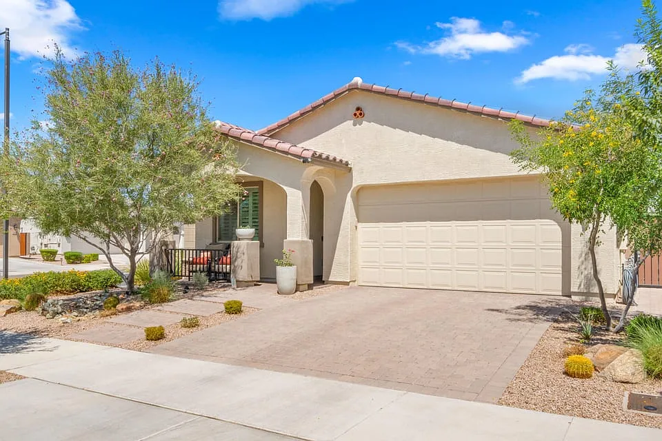 20406 E Estrella Rd